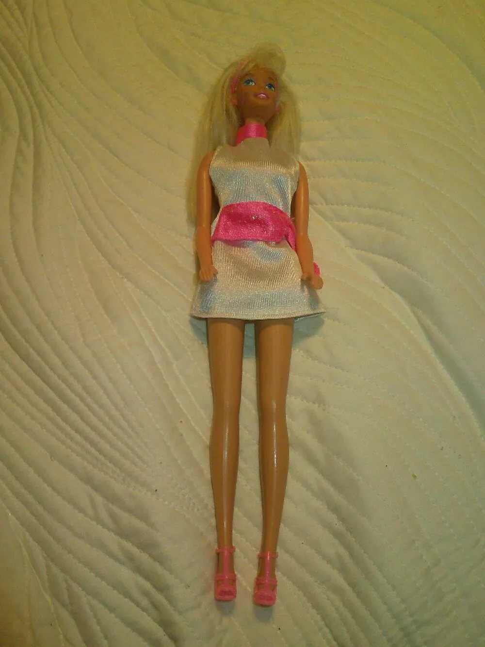Barbie in White & Pink Dress, 90's Barbie